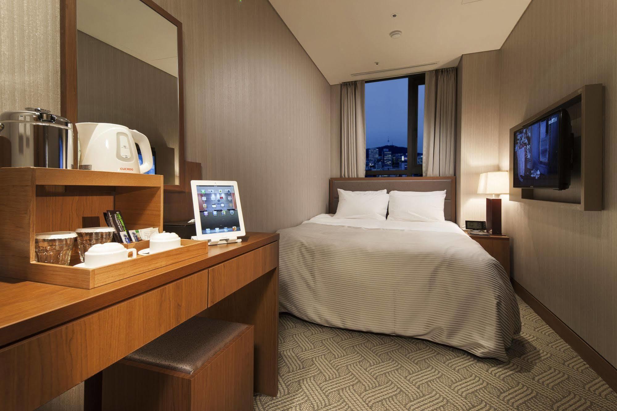 סיאול Staz Hotel Myeongdong 1 מראה חיצוני תמונה